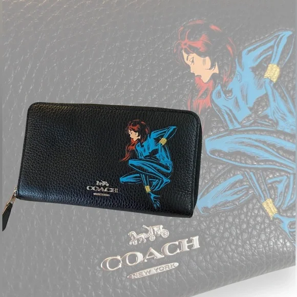 COACH X Marvel Medium Zip Around Wallet With Black Widow NWOT - Picture 2 of 7
